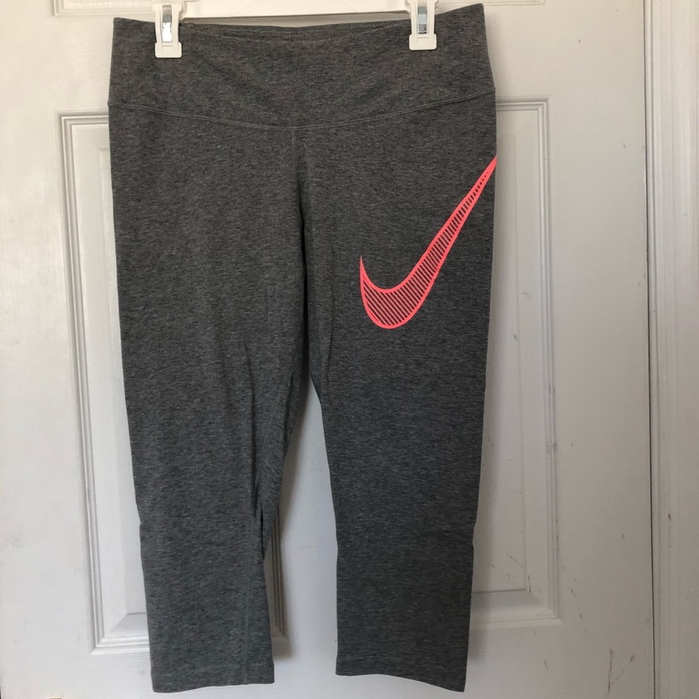 Nike Dri-Fit Crop Leggings